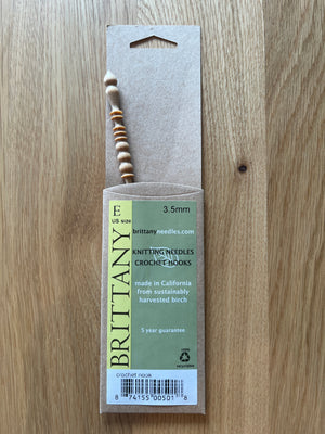 Brittany Birch Crochet Hook