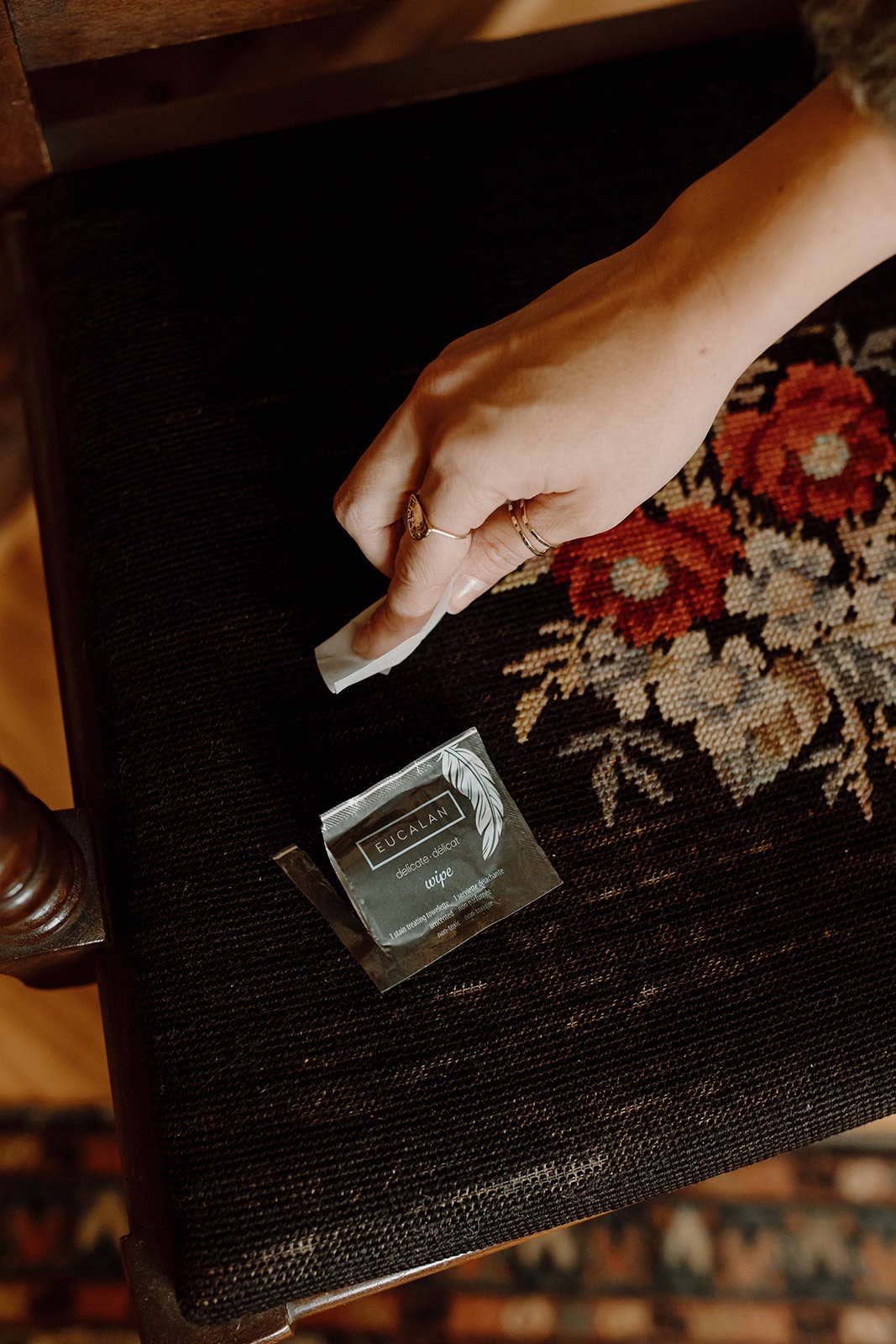 Stain Treating Towelettes | On-the-Go Fabric Care