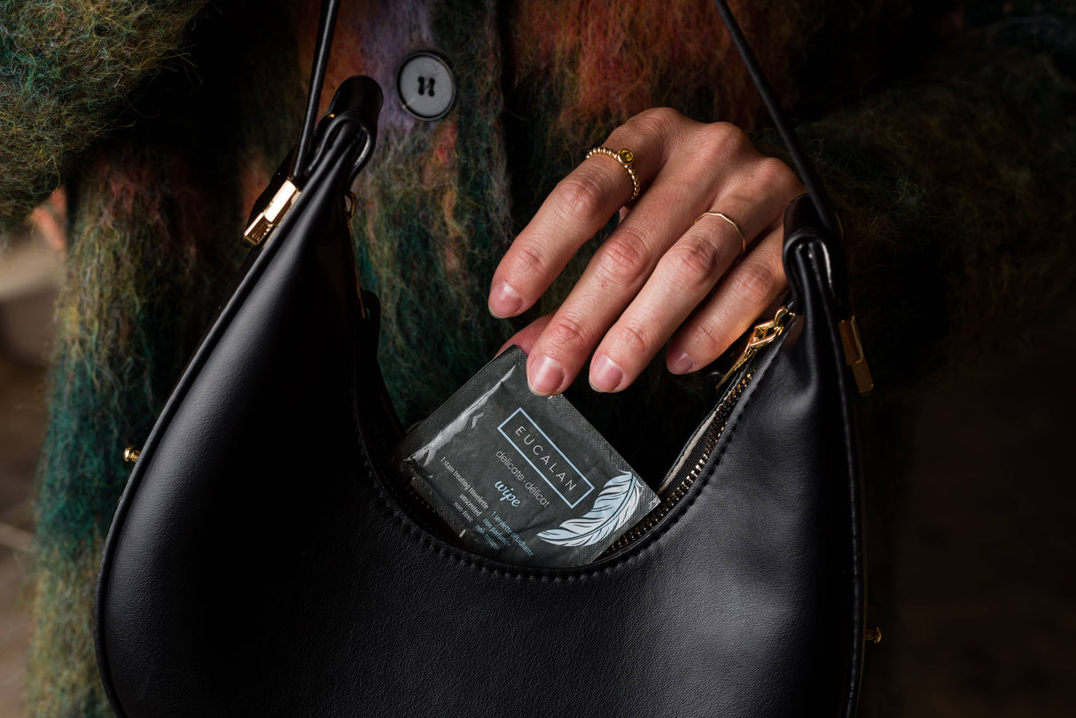 Stain Treating Towelettes | On-the-Go Fabric Care