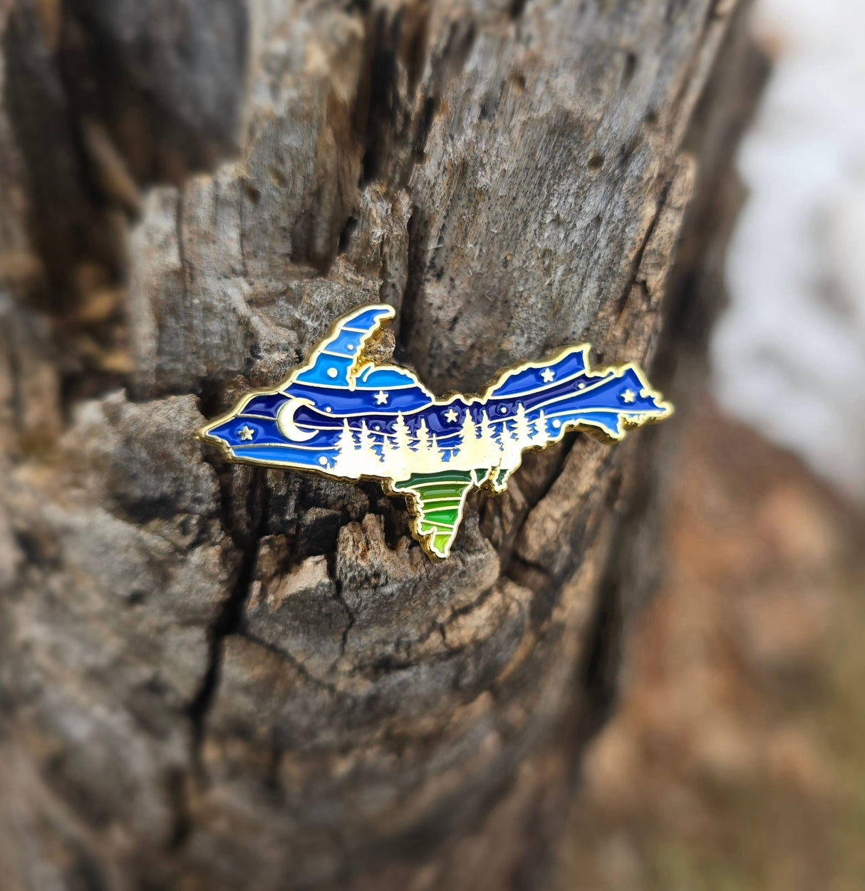 Upper Peninsula Gold Aurora Enamel Pin