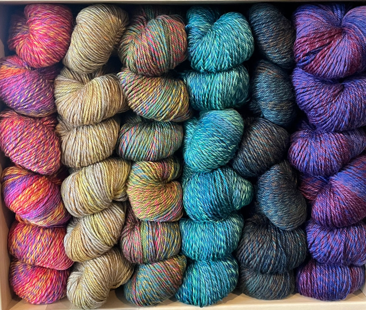 220 Superwash Wave by Cascade Yarns