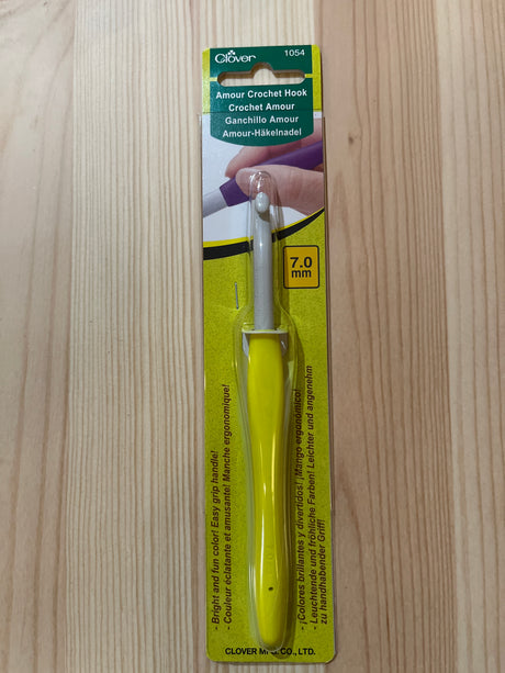 Amour Crochet Hook