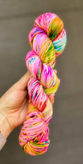 Hummingbird Yarn Company - Hot Pants